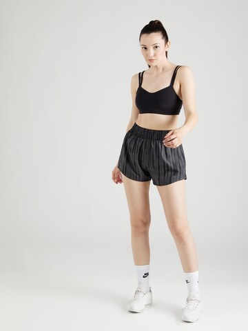 NIKE Loosefit Παντελόνι φόρμας 'ONE' σε γκρι