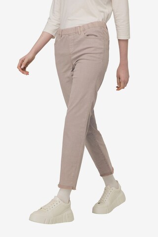 Coupe slim Pantalon LAURASØN en beige : devant