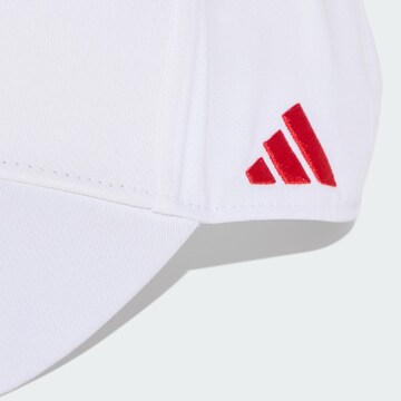 Casquette de sport 'FC Bayern München' ADIDAS PERFORMANCE en blanc