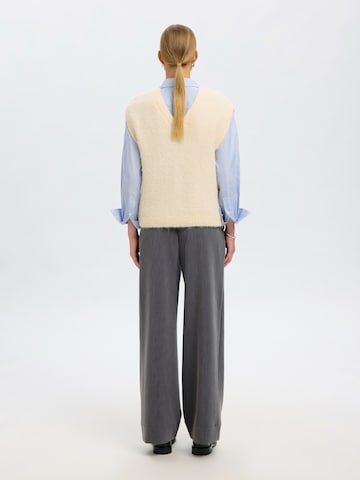 SELECTED Knitted Vest 'SLFGABELLA' in Beige