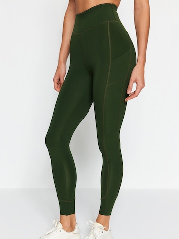 Trendyol Skinny Fit Клин в зелено