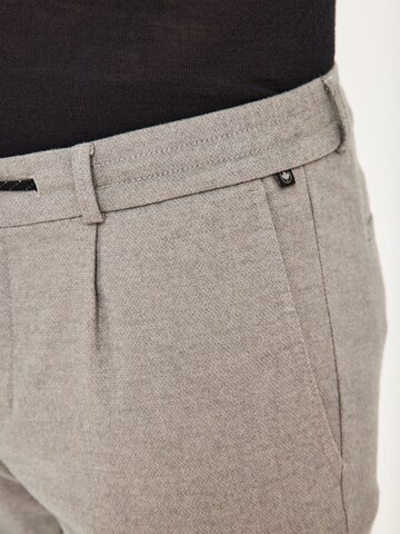 REDPOINT Slim fit Pants in Grey