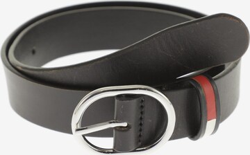 TOMMY HILFIGER Belt in XS-XL in Black: front