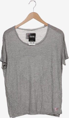 HERZENSANGELEGENHEIT Top & Shirt in L in Grey: front