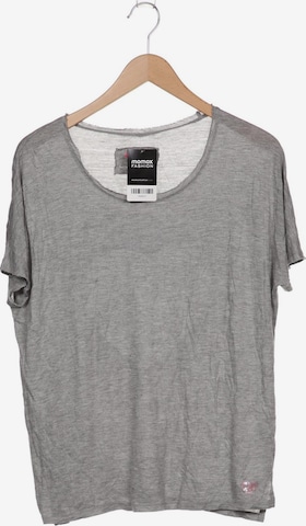 HERZENSANGELEGENHEIT Top & Shirt in L in Grey: front