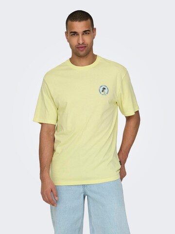 T-Shirt 'MARLOWE' Only & Sons en jaune : devant