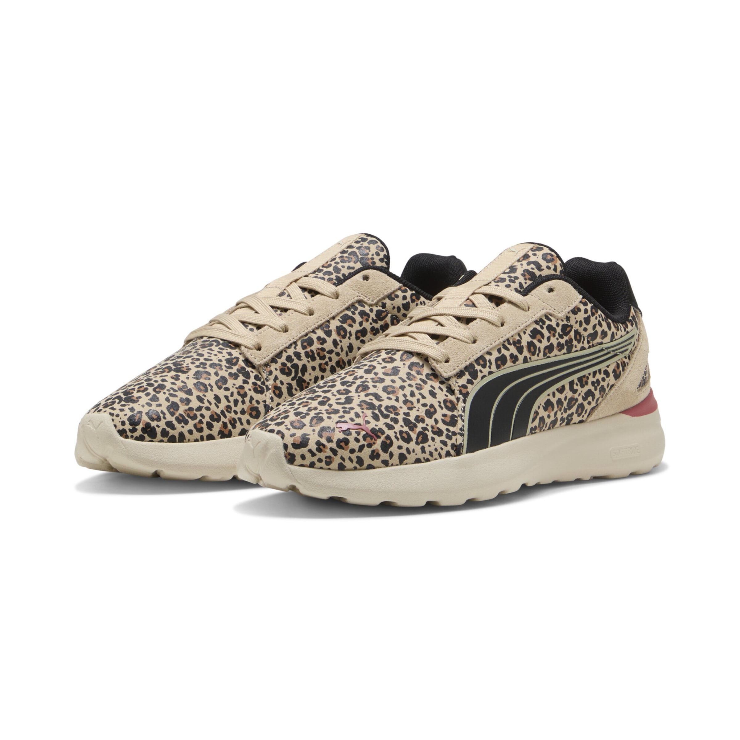Baskets basses 'Softride Cosmic' PUMA en beige