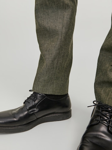 JACK & JONES Slim fit Pleated Pants 'Riviera' in Brown