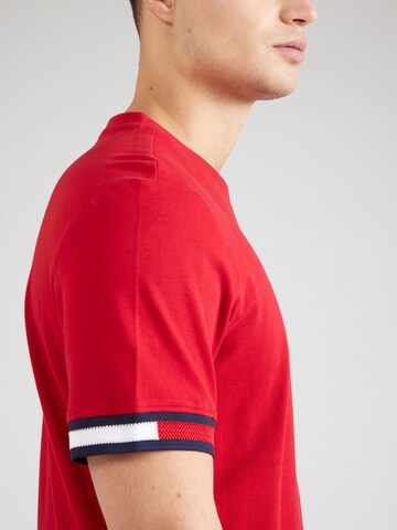 TOMMY HILFIGER Paita värissä punainen