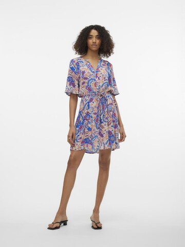 Robe-chemise 'MENNY' VERO MODA en mélange de couleurs