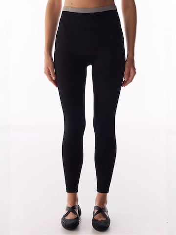 Skinny Leggings 'Gamaschen' Penti en noir : devant