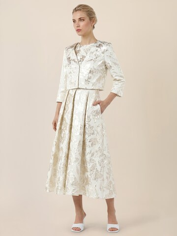 APART Bolero in Beige