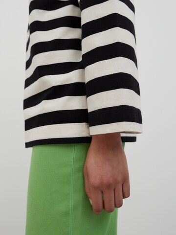 Maglietta 'Vivian' di EDITED in beige