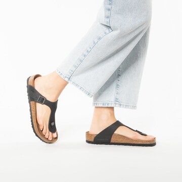 BIRKENSTOCK Varvastossut 'Gizeh' värissä musta