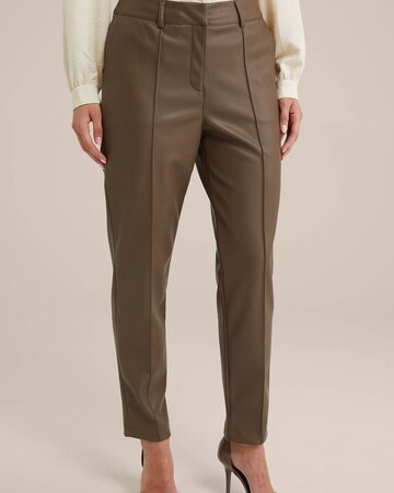 regular Pantaloni di WE Fashion in marrone: frontale