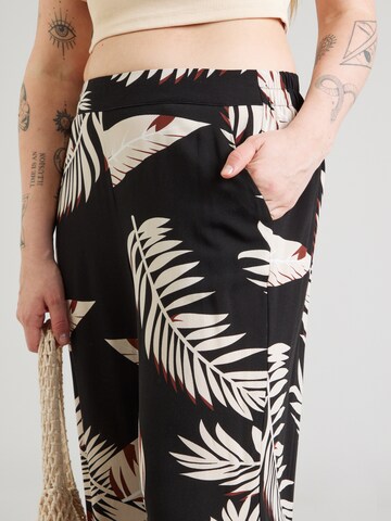 Vero Moda Curve Wide leg Broek 'VMCEASY JOY' in Zwart