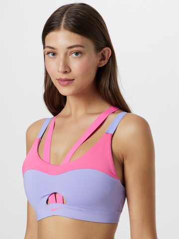 NIKE Bustier Biustonosz sportowy 'Indy' w kolorze fioletowy: przód