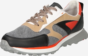 LLOYD Sneakers laag 'Avon' in Grijs: voorkant