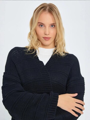 Cardigan 'Strickjacken' MixRay en noir
