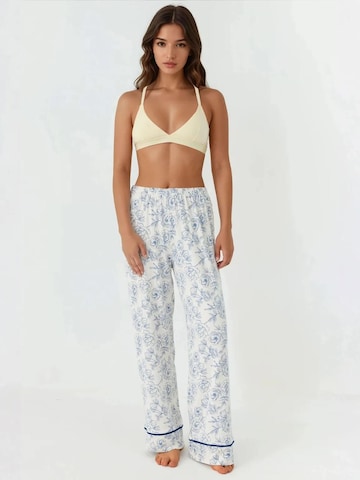 Hiccup Pyjama in Wit