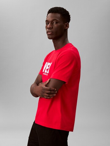 T-Shirt Calvin Klein Jeans en rouge