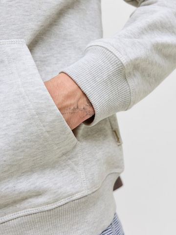 Veste de survêtement 'JORNORREBRO' JACK & JONES en blanc