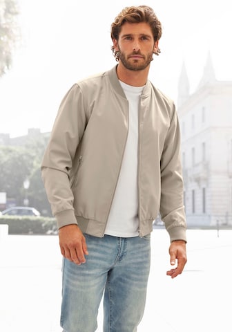 JOHN DEVIN Between-Season Jacket in Beige: front