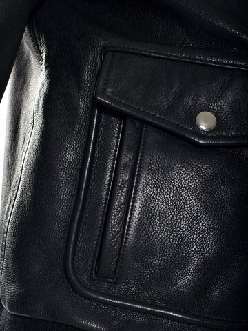 Veste mi-saison JCC en noir