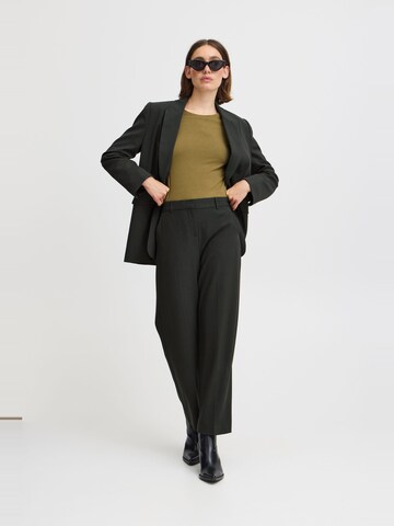 b.young - Loosefit Pantalón chino 'Danta' en verde