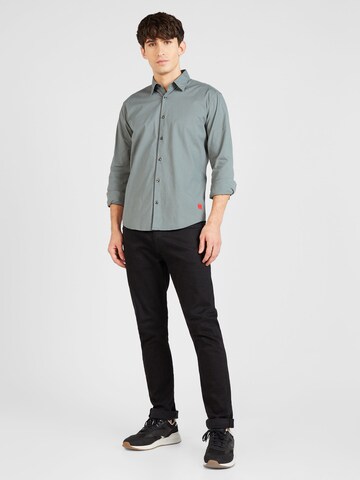 HUGO - Ajuste estrecho Camisa 'Ermo' en verde