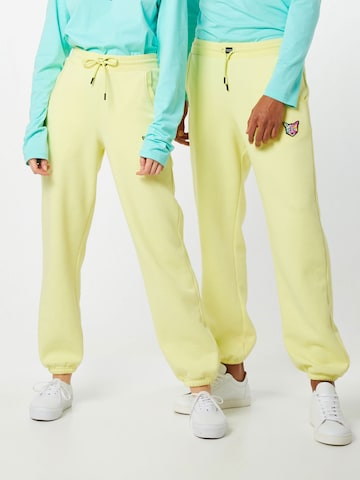 Tapered Pantaloni 'Fabienne' di PARI in giallo: frontale