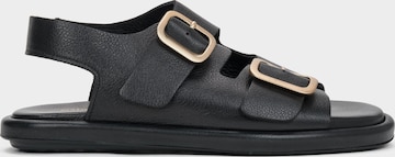 Estro Sandals '253-26106' in Black: front