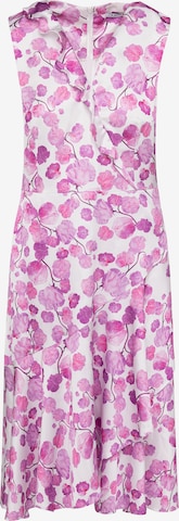 rozā Quiosque Kleita: no priekšpuses