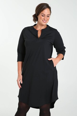 Promiss Shirt Dress in Black: front