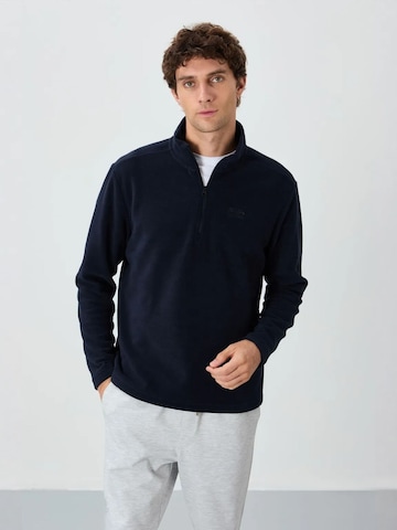 Tommy Life Sweater in Blue: front