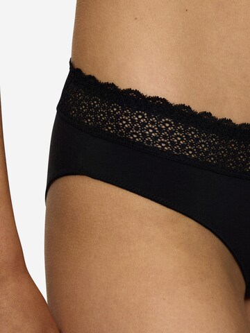 TRIUMPH Slip 'Feel of Modal' in Black