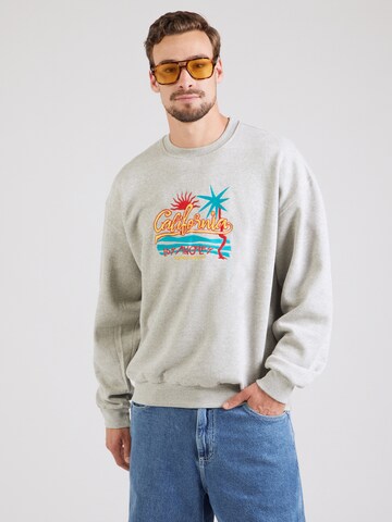 Kaotiko Sweatshirt 'LOS ANGELES' in Grey: front