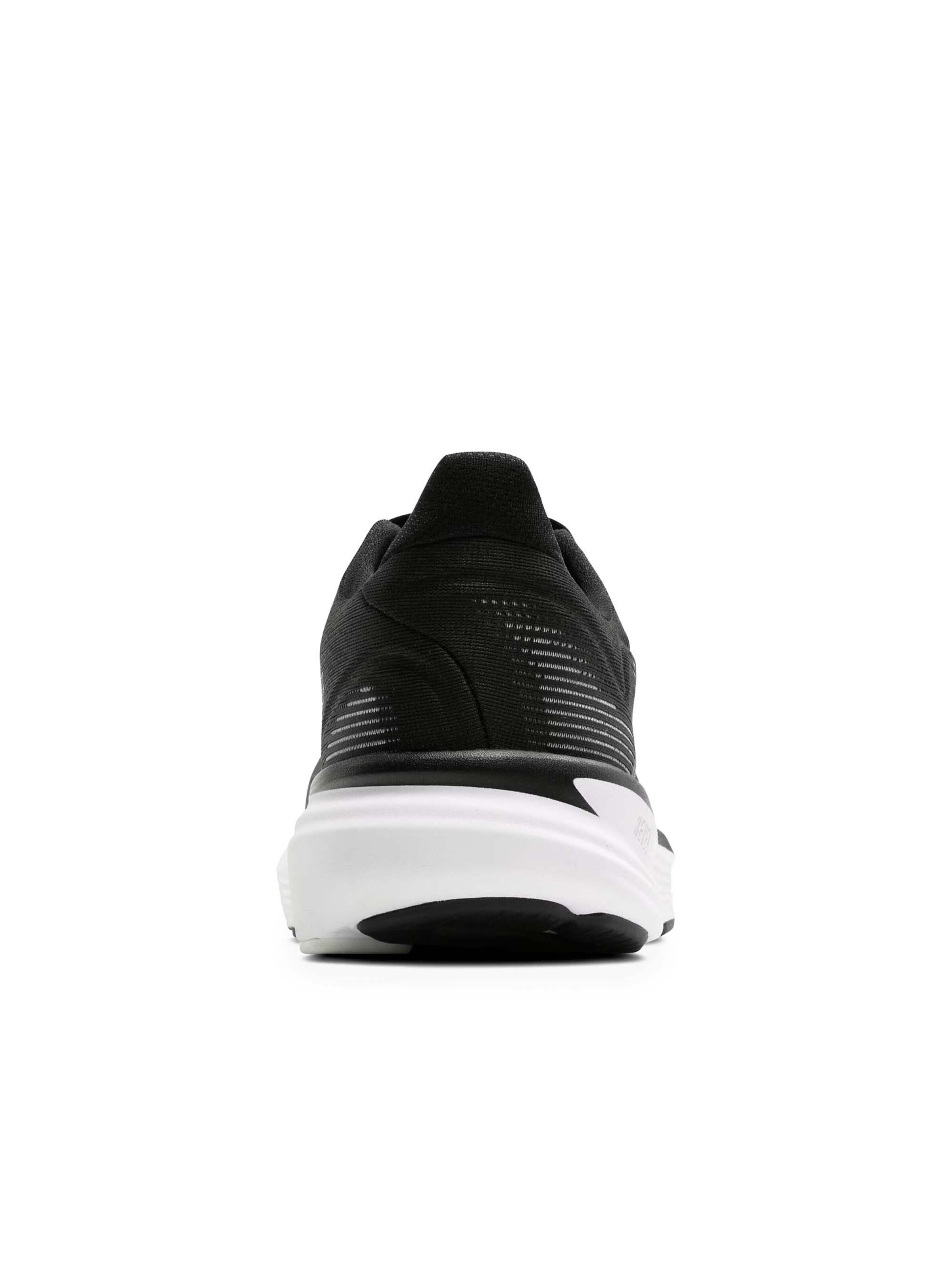 BROOKS Running Shoes 'Revel 8' in Black