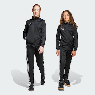 ADIDAS PERFORMANCE Trainingsanzug 'Tiro 25 Essentials' in Schwarz: Vorderseite