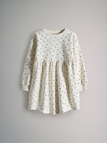 The Set Dress in Green