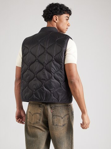 ALPHA INDUSTRIES Γιλέκο 'Q-1' σε μαύρο