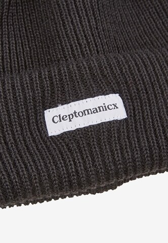Cleptomanicx Beanie 'Shortie 2' in Black