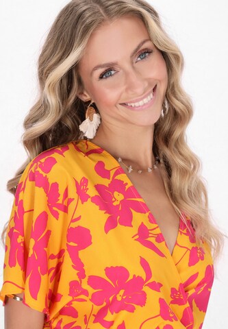 IZIA Top 'Fashion Look' in Geel