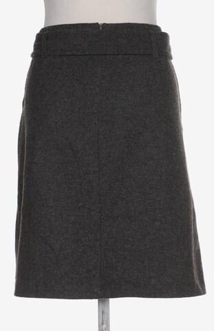 Marie Lund Skirt in M in Grey