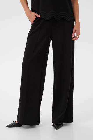 SAINT TROPEZ - Loosefit Pantalón plisado 'Umila' en negro: frente