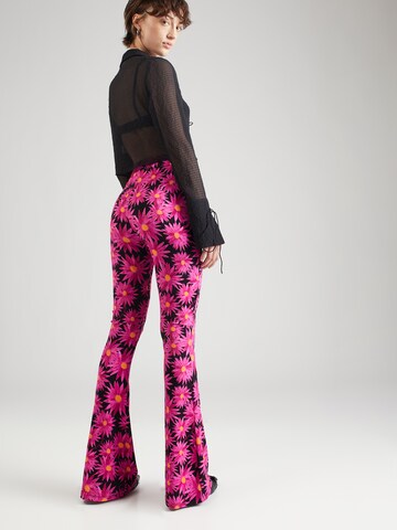 Harper & Yve Flared Trousers in Pink