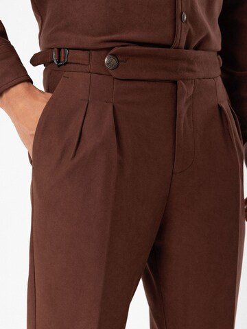 Regular Pantalon Antioch en marron