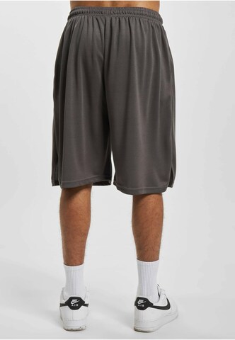DEF Loosefit Shorts in Grau