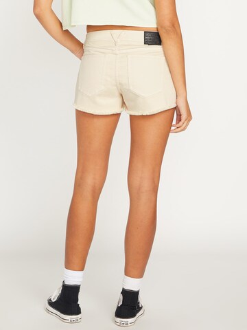 Volcom Slimfit Shorts in Beige