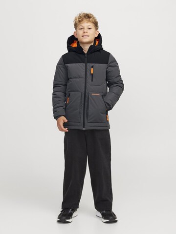 Jack & Jones Junior - Chaqueta de invierno 'JJEOtto' en gris